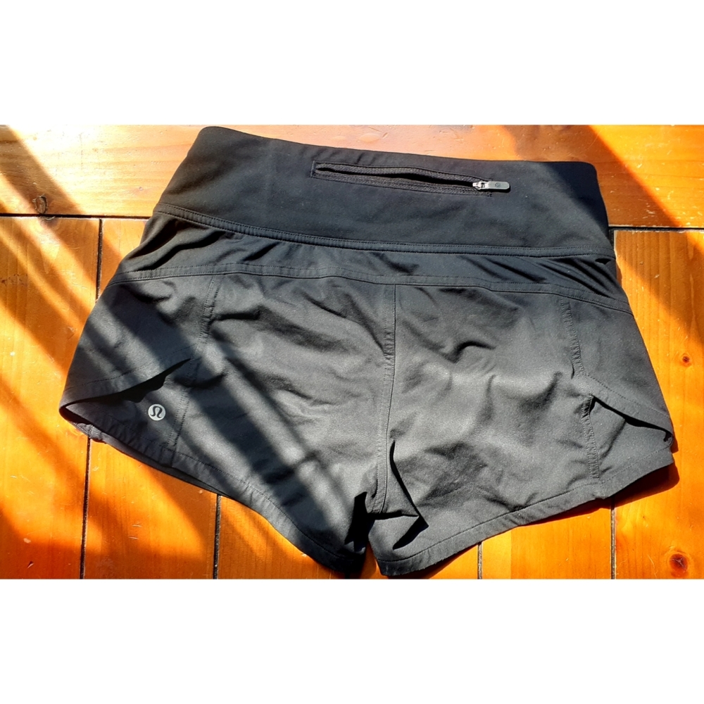Lululemon Speed Up Shorts Sz:2 🍋